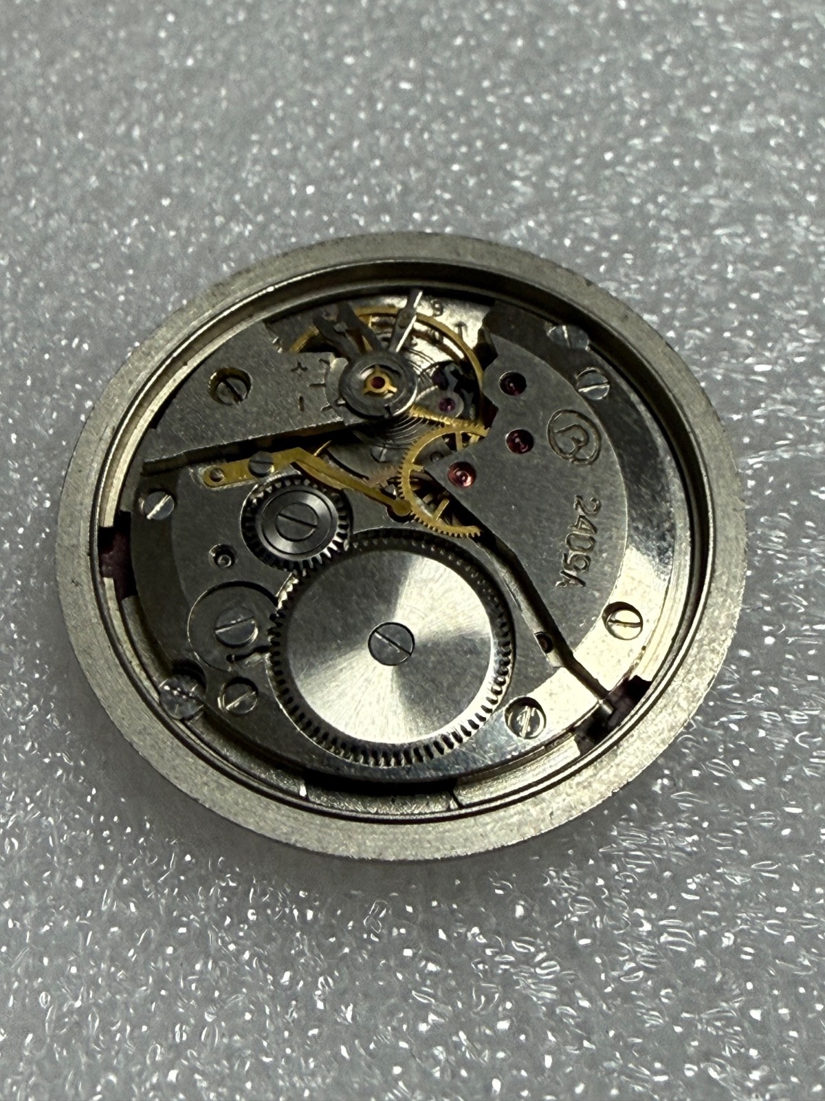 Watch movement USSR Vostok Cal.2409A plus Dial.For parts.
