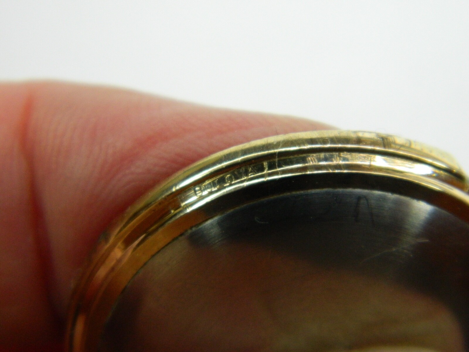 NICE VINTAGE BULOVA 10K GOLD FILLED STAINLESS STEEL BELL ALARM WATCH COVER 35mm