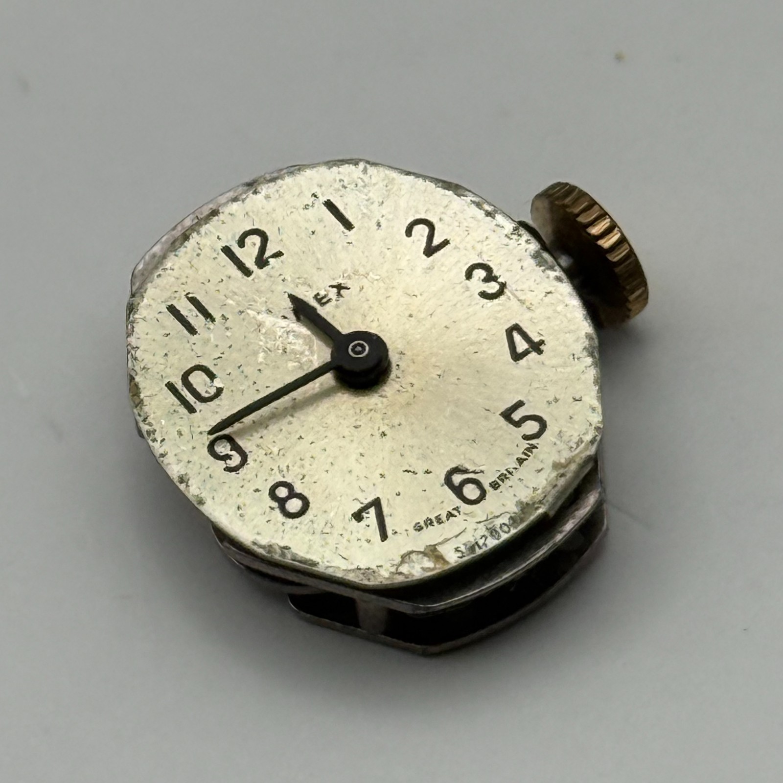 Timex 453 Watch Movement Great Britain Manual Wind Vintage Parts Repair 14.2mm
