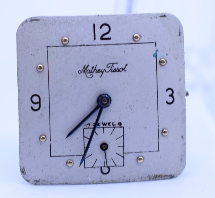 MATHEY TISSOT 17j SWISS TANK WRIST WATCH MOVEMENT GOOD BALANCE (M12)