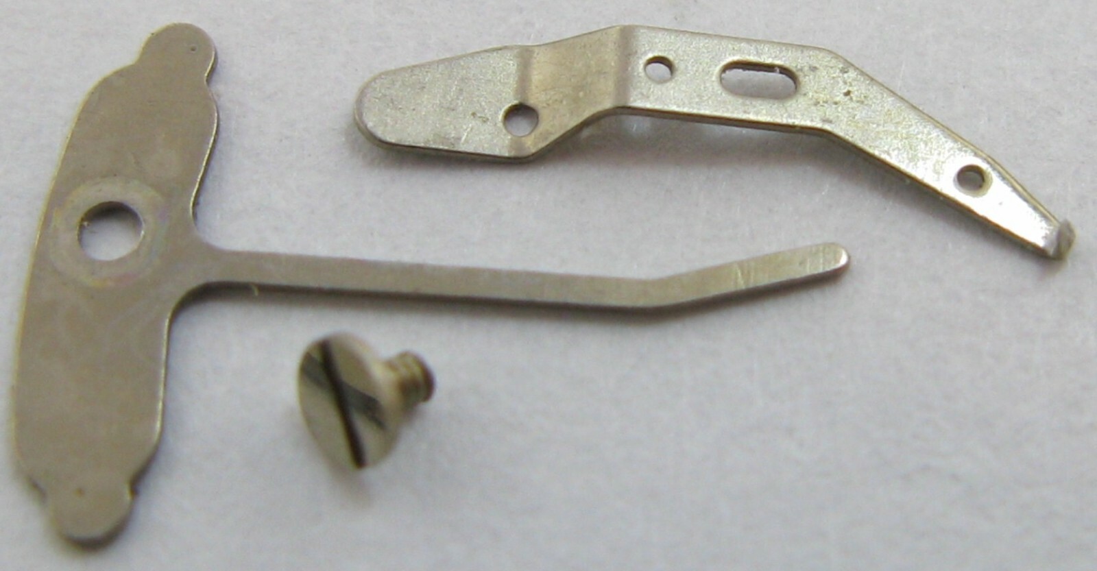 vintage LeCoultre 910 & 911 watch movement part 7459 – 7480 Disconnector set