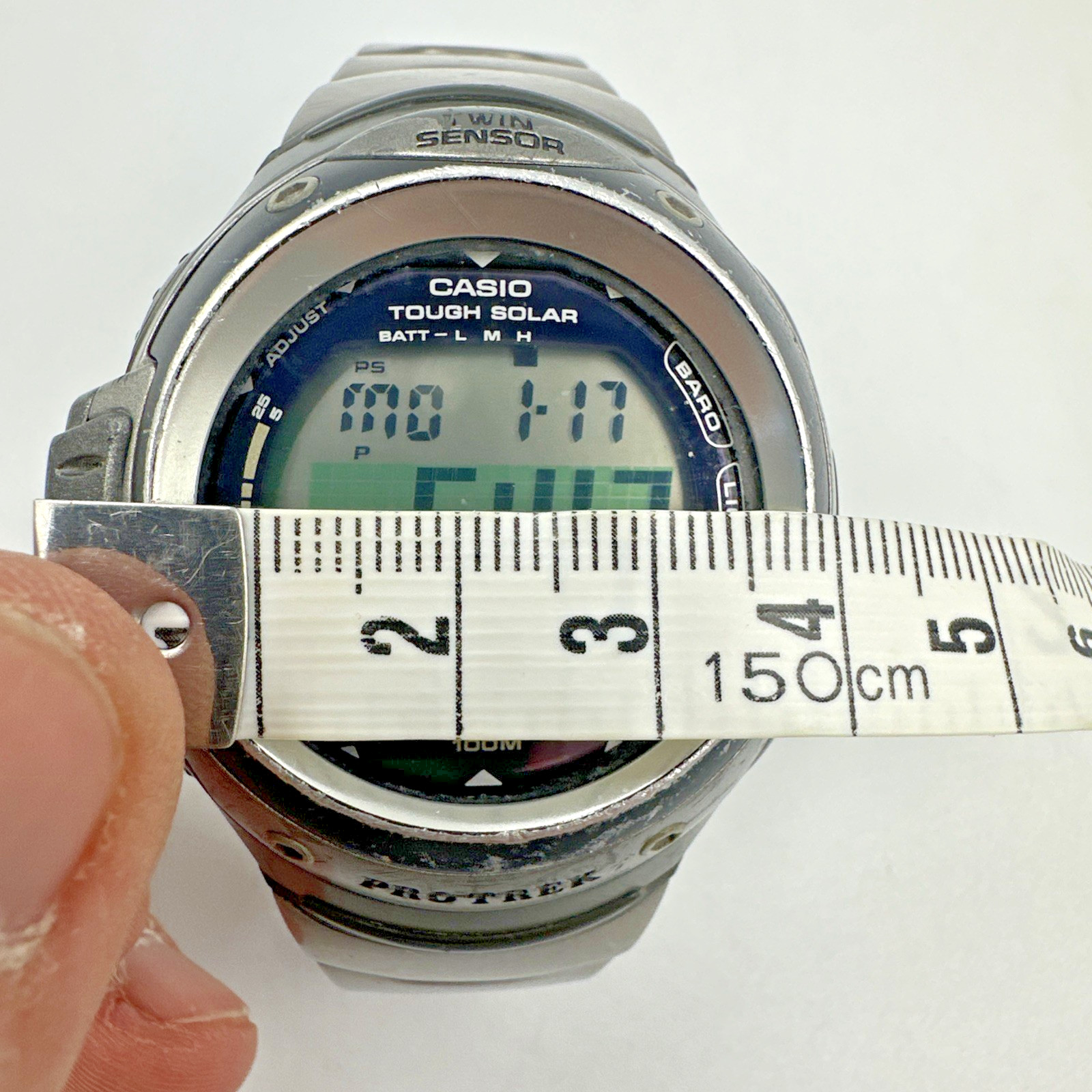 Vintage Casio Pro Trek PRG-100T Tough Solar Twin Sensor Titanium Bracelet Works
