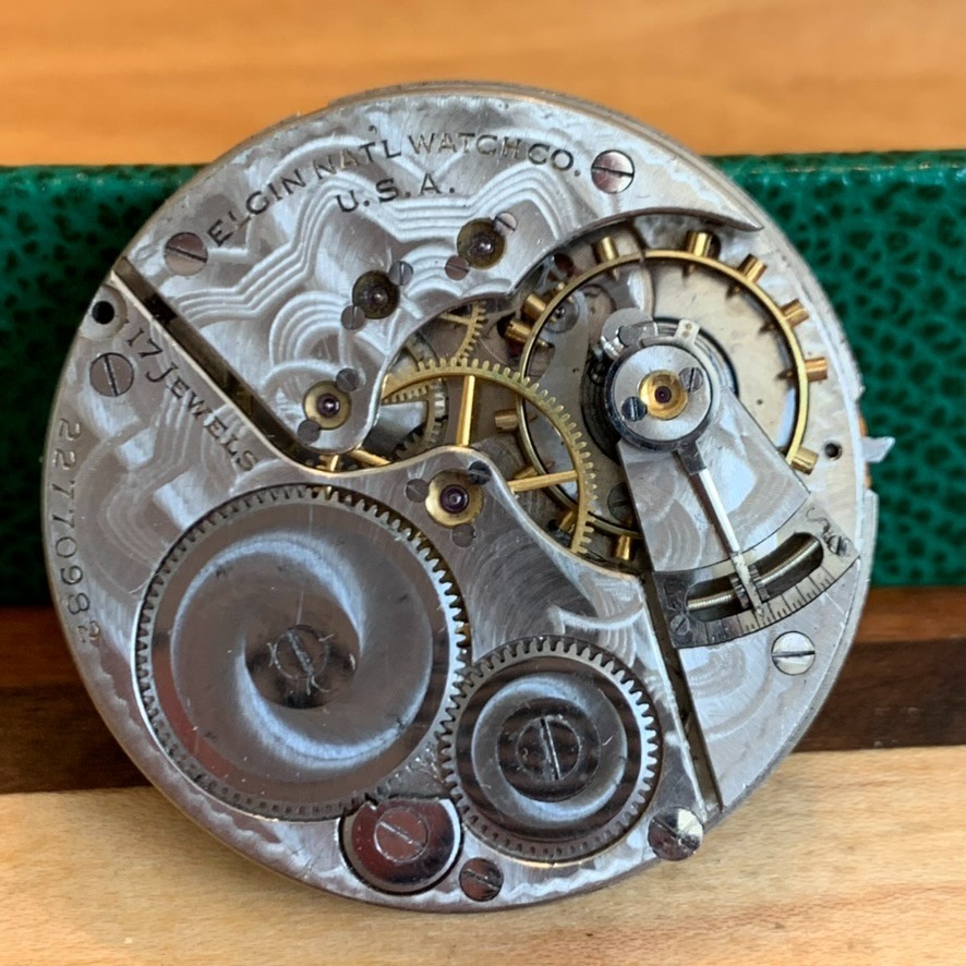 1920 Elgin Grade 387 16S 17 Jewels Open Face Pocket Watch Movement Runs