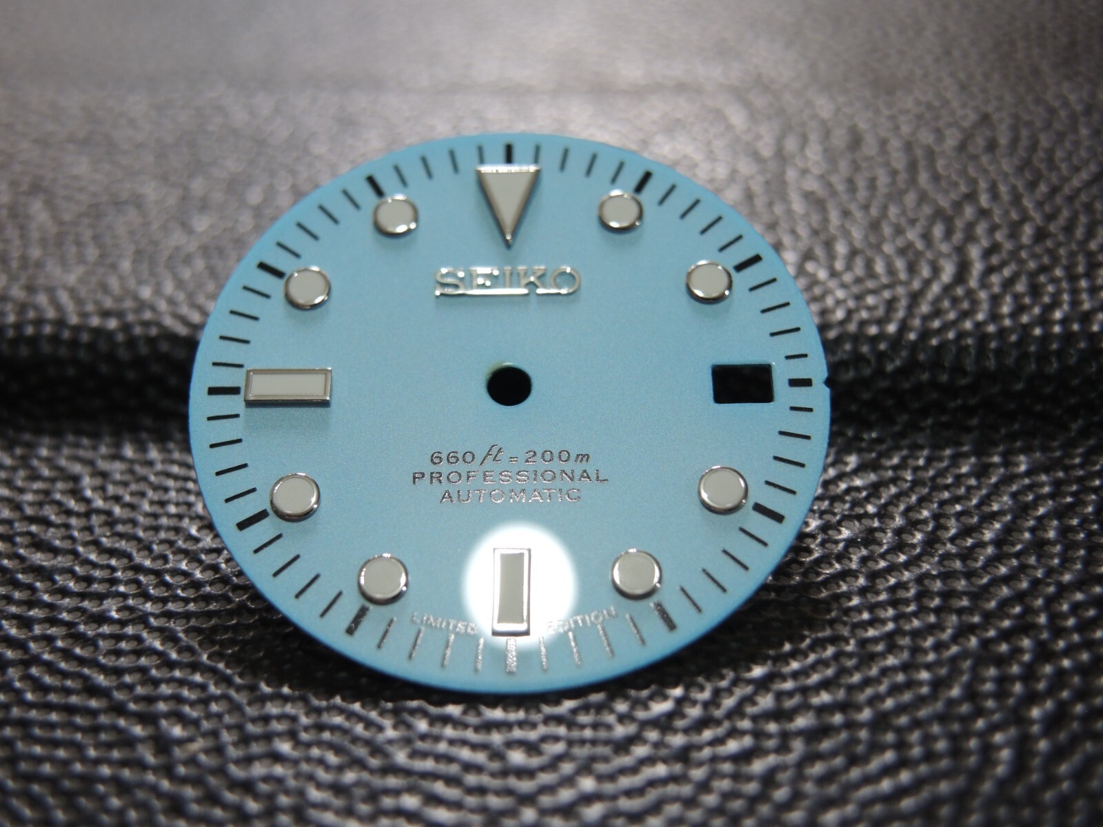 NEW LIGHT BLUE GLOSSY DIAL SEIKO DIVERS 660FT. DATE SKX007/ SKX031 / NH35-36