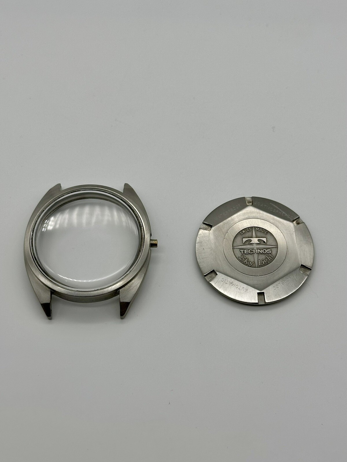 Technos Sky Light 2522 Watch Case Automatic Cal ETA 2632 Swiss Brevet 238872