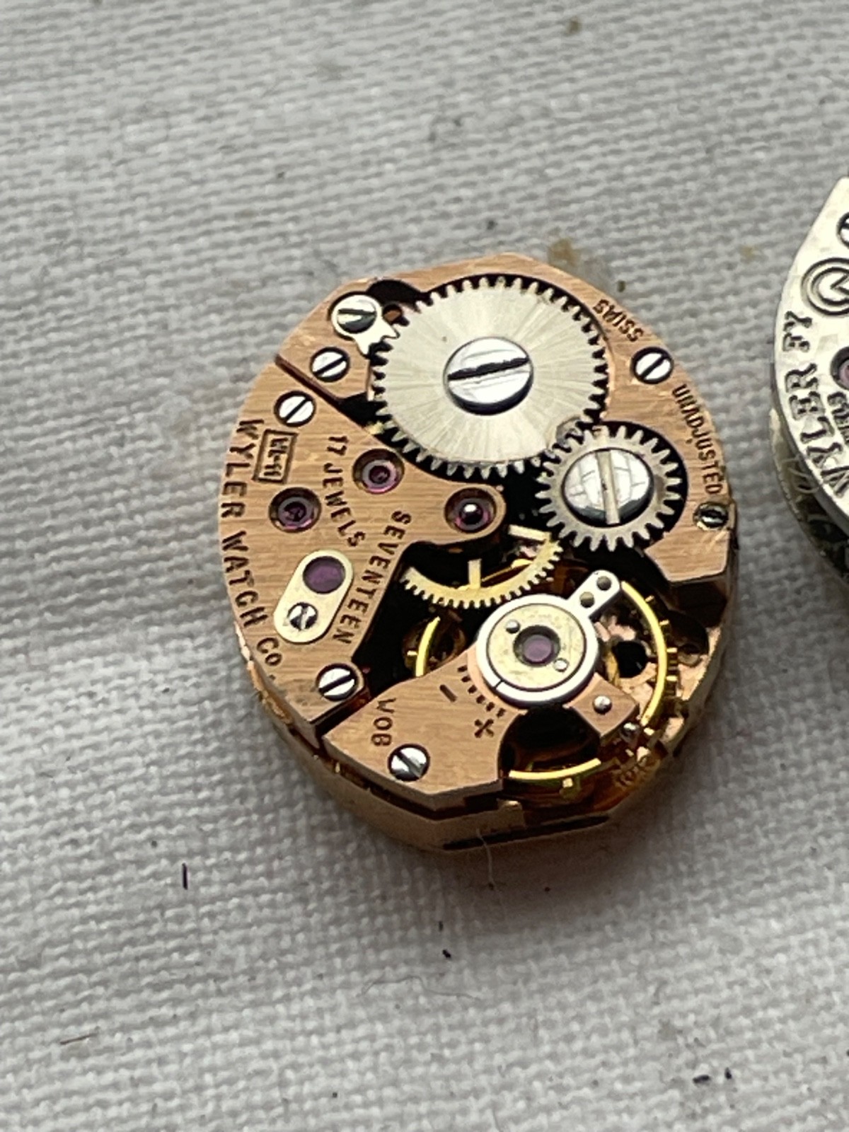 Wyler – 2 movements for womens watch – lot0304