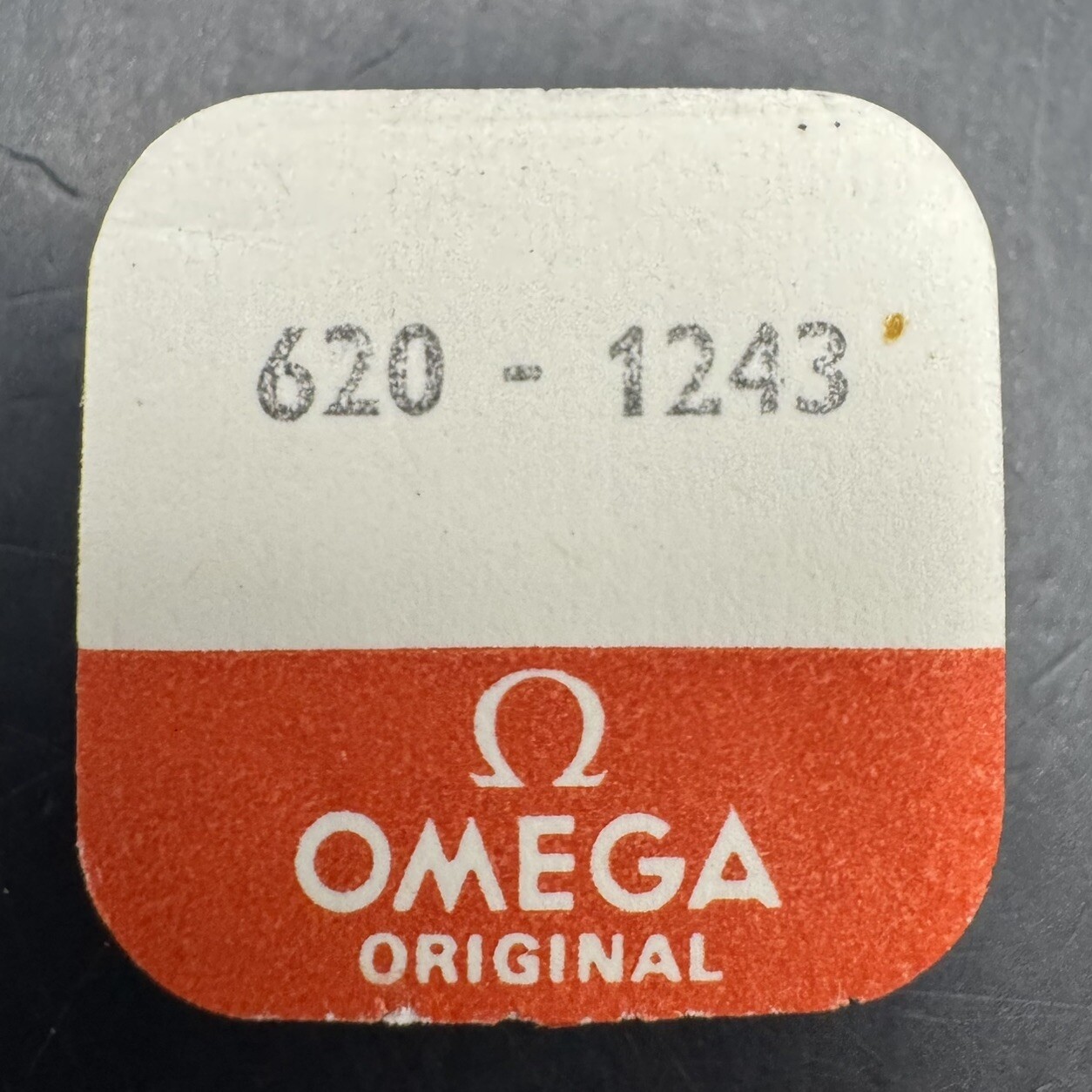 One New Genuine Omega 4th Fourth Wheel 620-1243 Cal. 620 Part #1243 NOS
