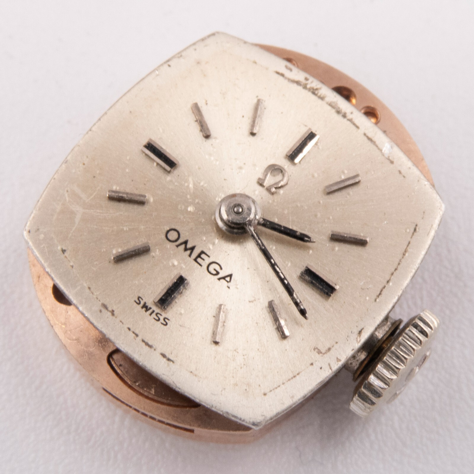 Vintage Omega Caliber 483 17-Jewel 2-Adjustment Wristwatch Movement, Keeps Time