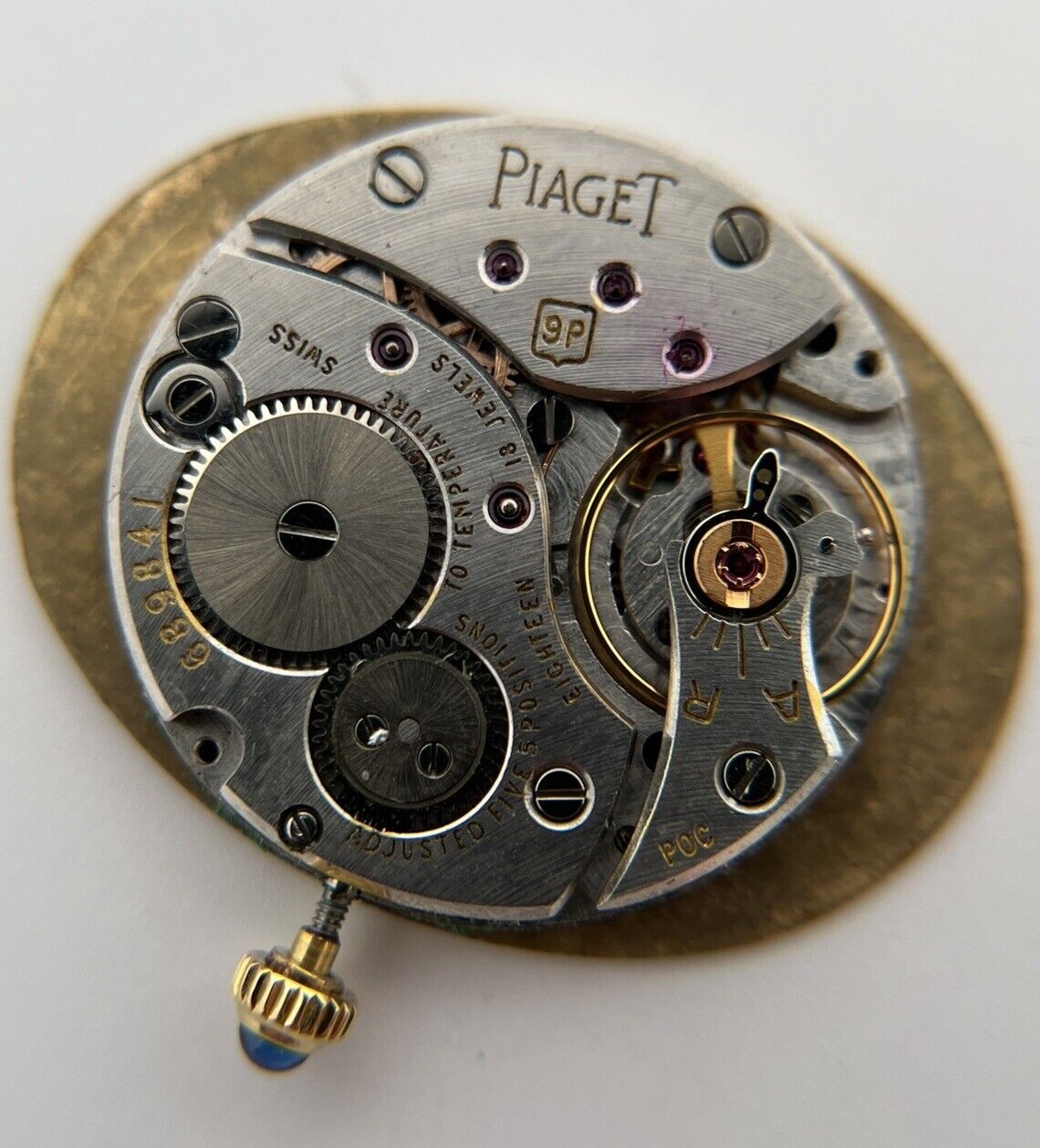 Piaget 9P #689841 18J Manual Movement w/ Gold Dial, Hands, & Sapphire Crown