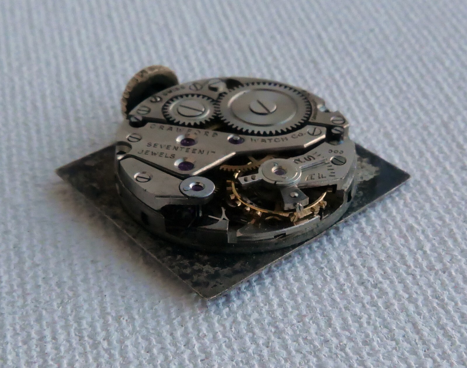 Vintage Crawford Swiss Made Watch Movement Diamond Dial 17 J Runs