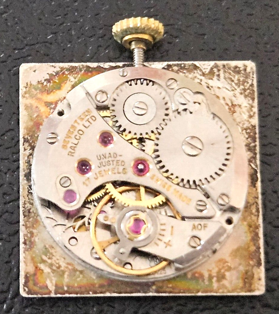 RALCO LEXON 17J SWISS WATCH MOVEMENT (BALANCE RUNS WITH ROTATION) LOT.125