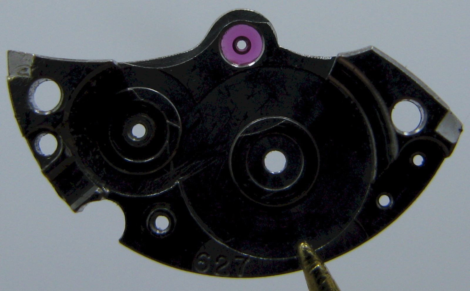 Patek Philippe Geneva 13.5 320 part barrel bridge