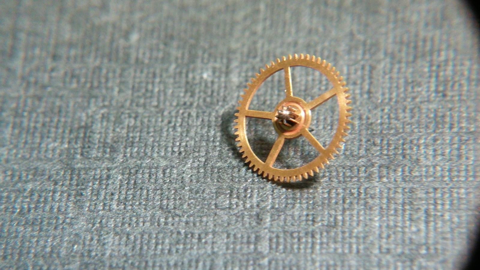 Movado 470 224 fourth wheel, watch part for repair
