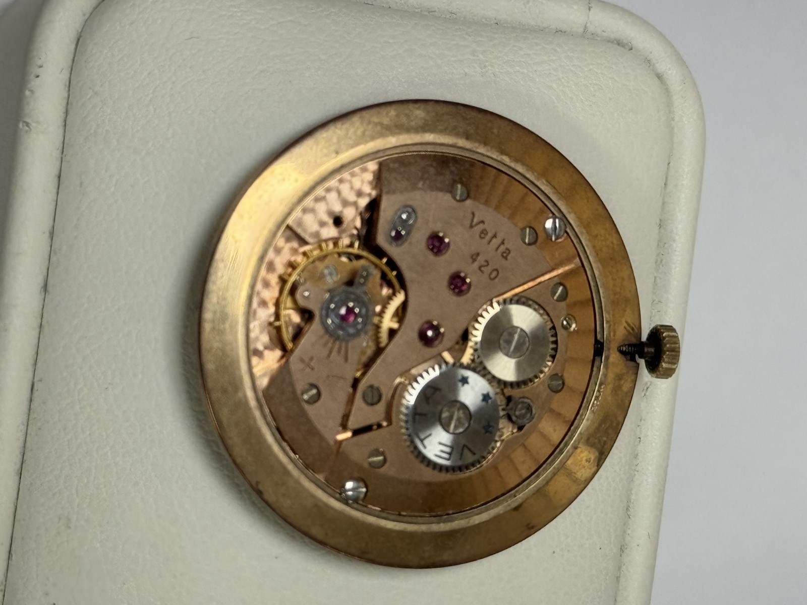 Vetta Movement & Dial Manual Cal.420 Swiss Made Running