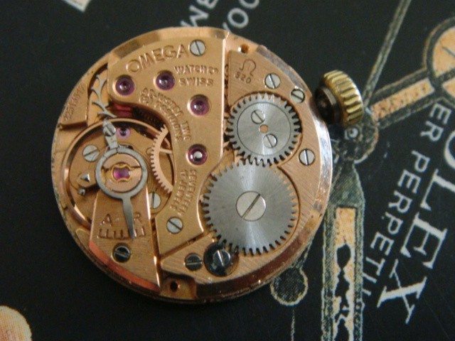 Vintage Omega calibre 620 Geneve DeVille watch movement project parts project GC