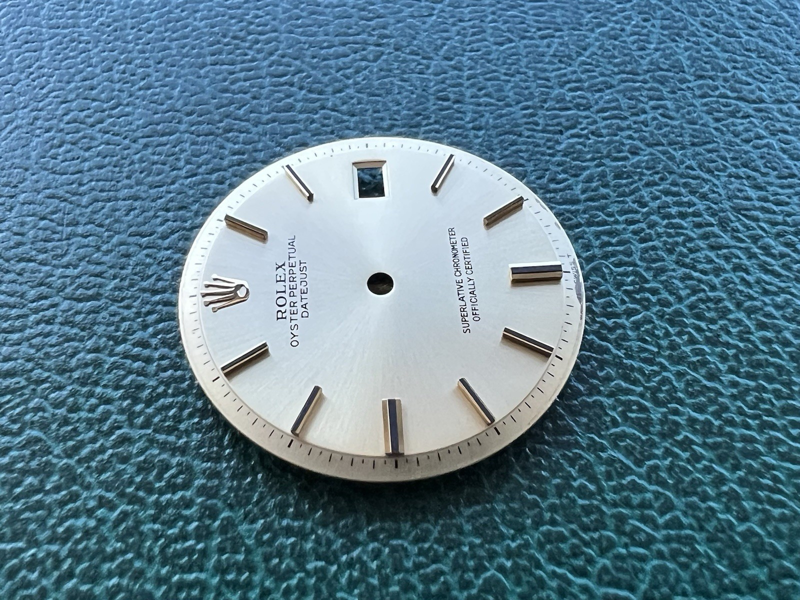 Authentic ROLEX Datejust 36mm 1601 1603 Champagne Gold Pie Pan Dial – OC#1271
