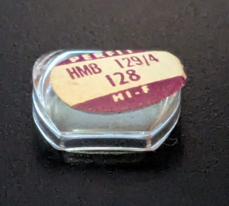 NOS Perfit HMB129/4 128 Domed Barrell Crystal 12.9 x 12.8 mm