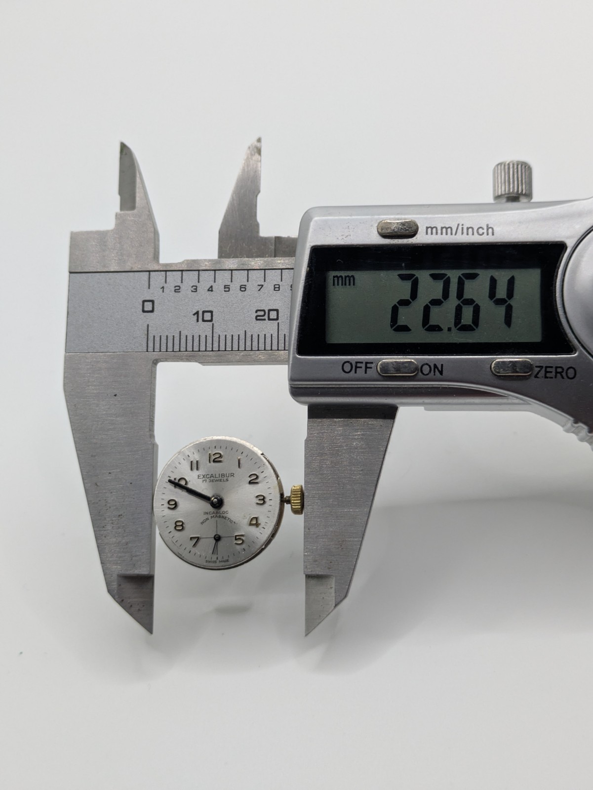 Excalibur UT 6365N Unitas Manual Wind Sub Seconds 17J Swiss Movement 22.6mm