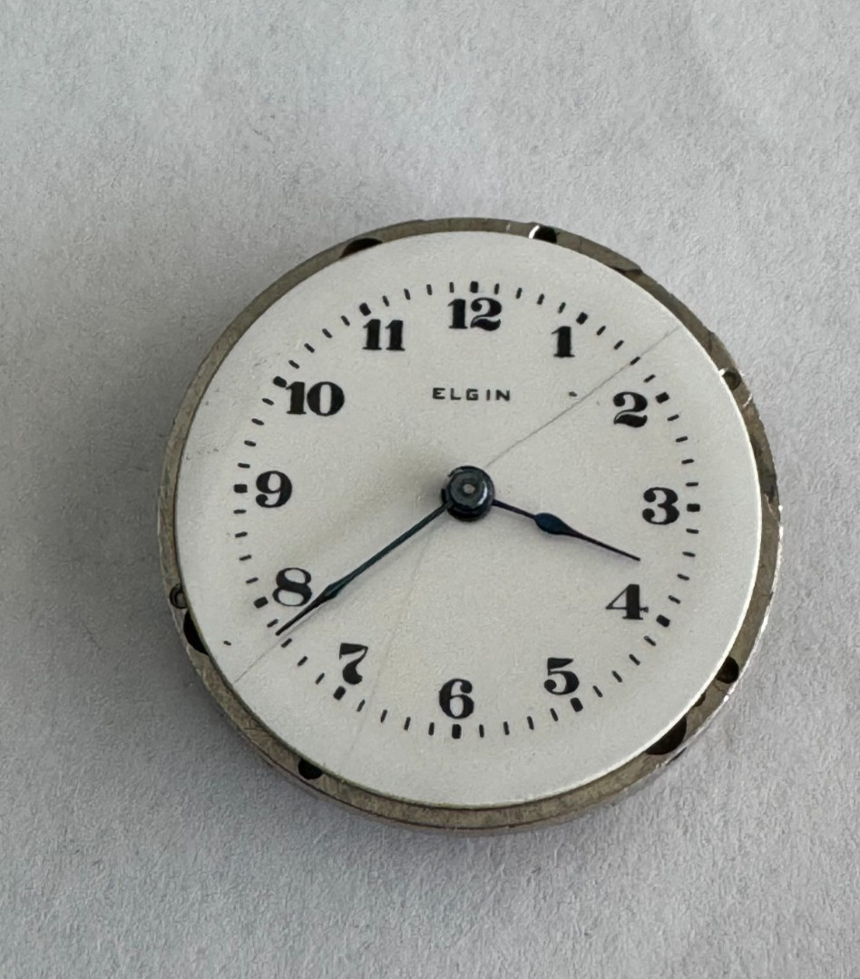 VINTAGE 3/0 SIZE ELGIN HUNTING POCKET WATCH MOVEMENT GR. 462 KEEPING TIME