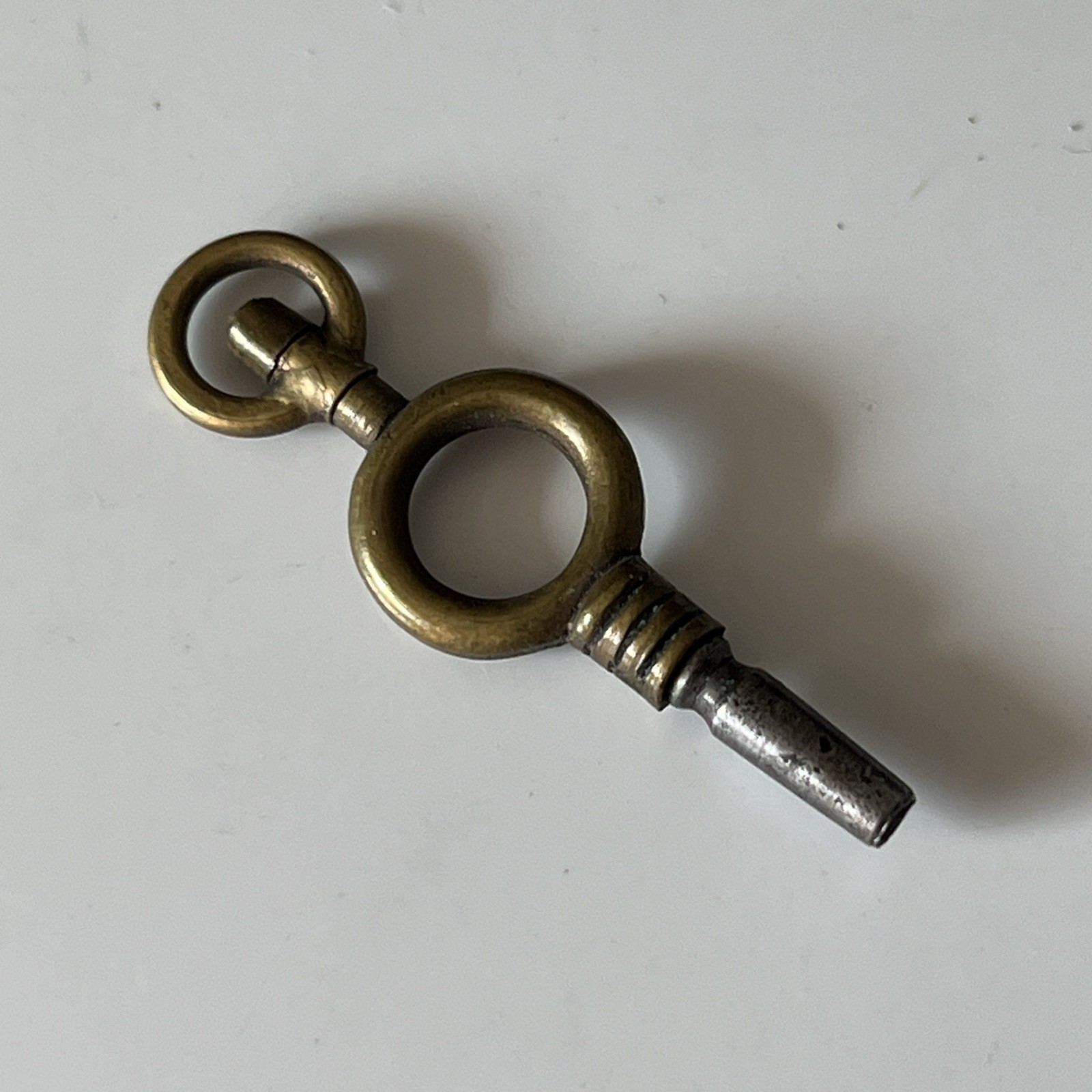 Antique Brass Wind Up Pocket Watch Key Collectable Timepiece Tool.
