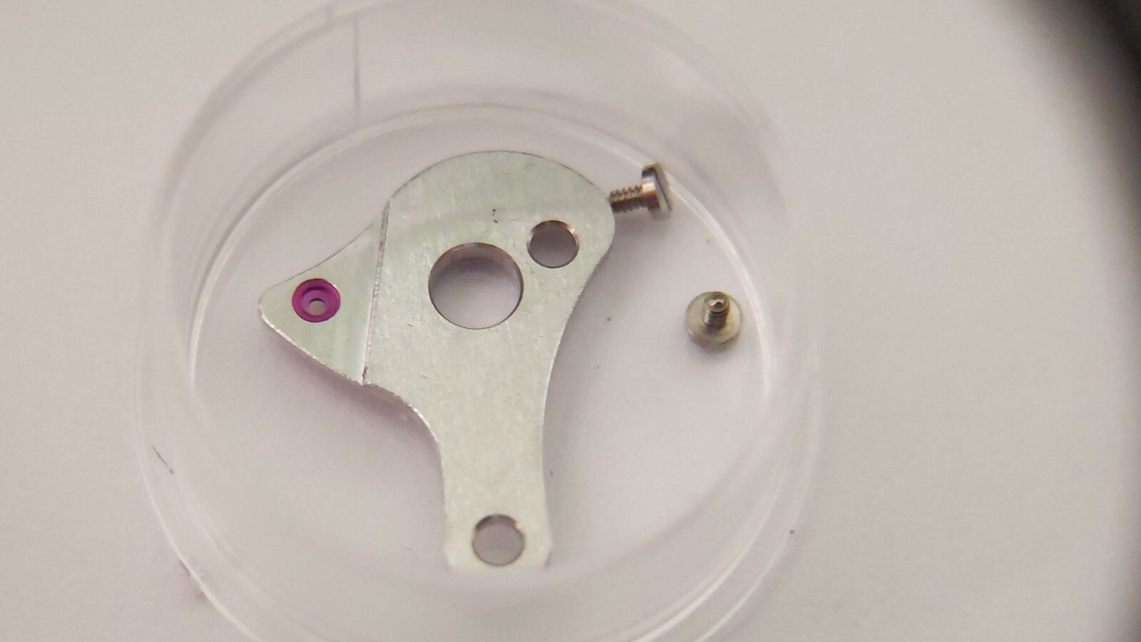Lecoultre K866 small BRIDGE AND 2 SCREWS great condition, pre-o. PART NAME UNKNO