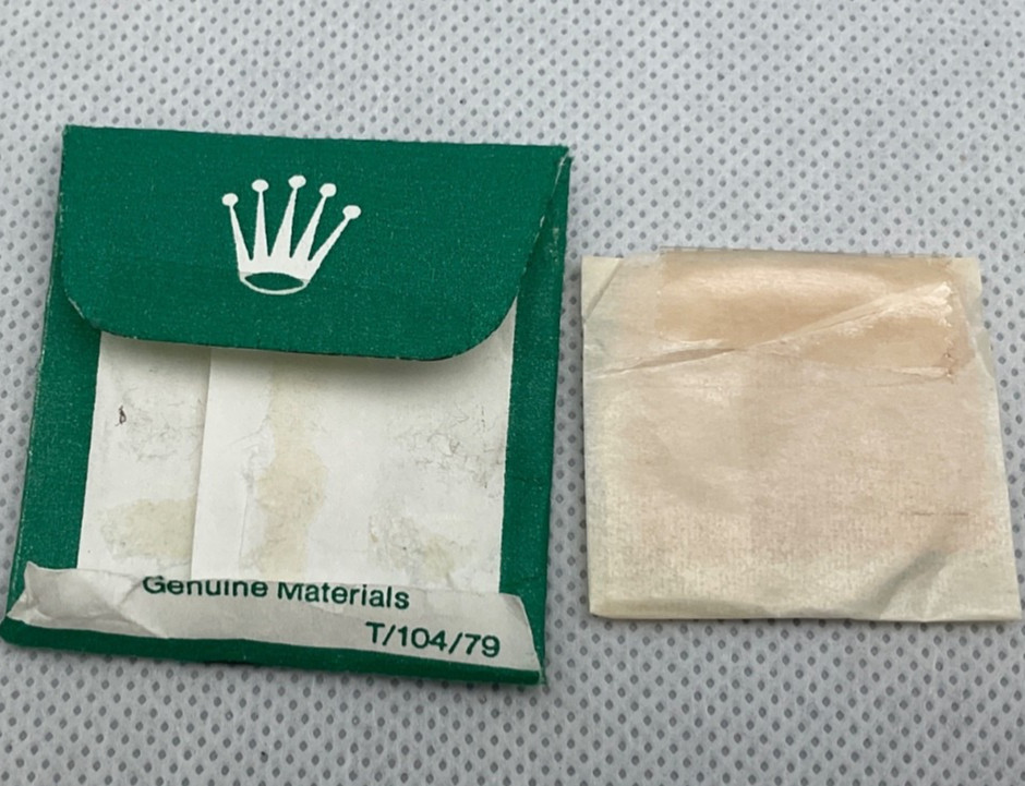 Genuine Rolex 1555 8015 Date Indicator Seating Watch Part