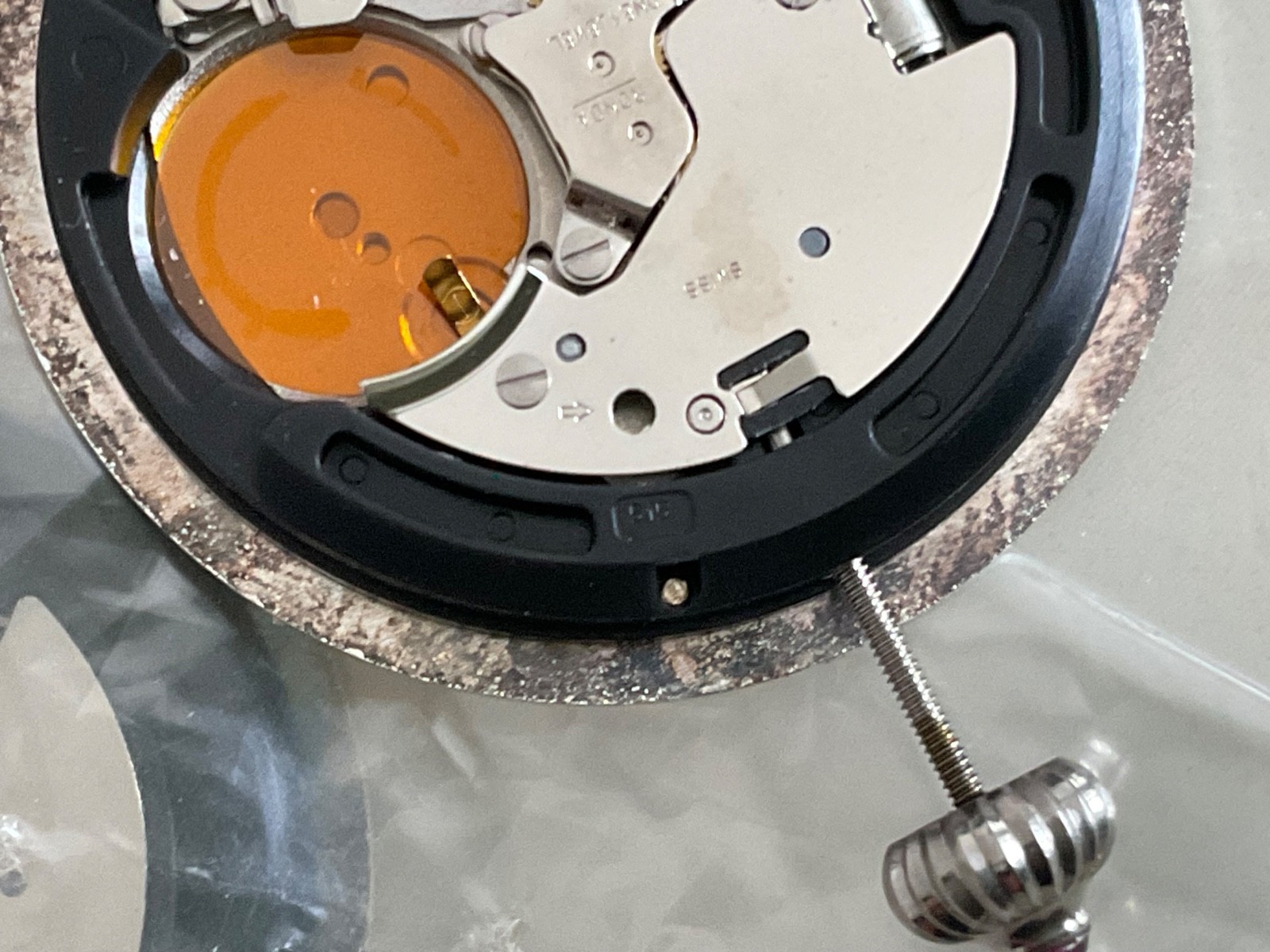 RONDA QUARTZ MOVEMENT CALIBRE 515 WITH DIAL, HANDS , CROWNS