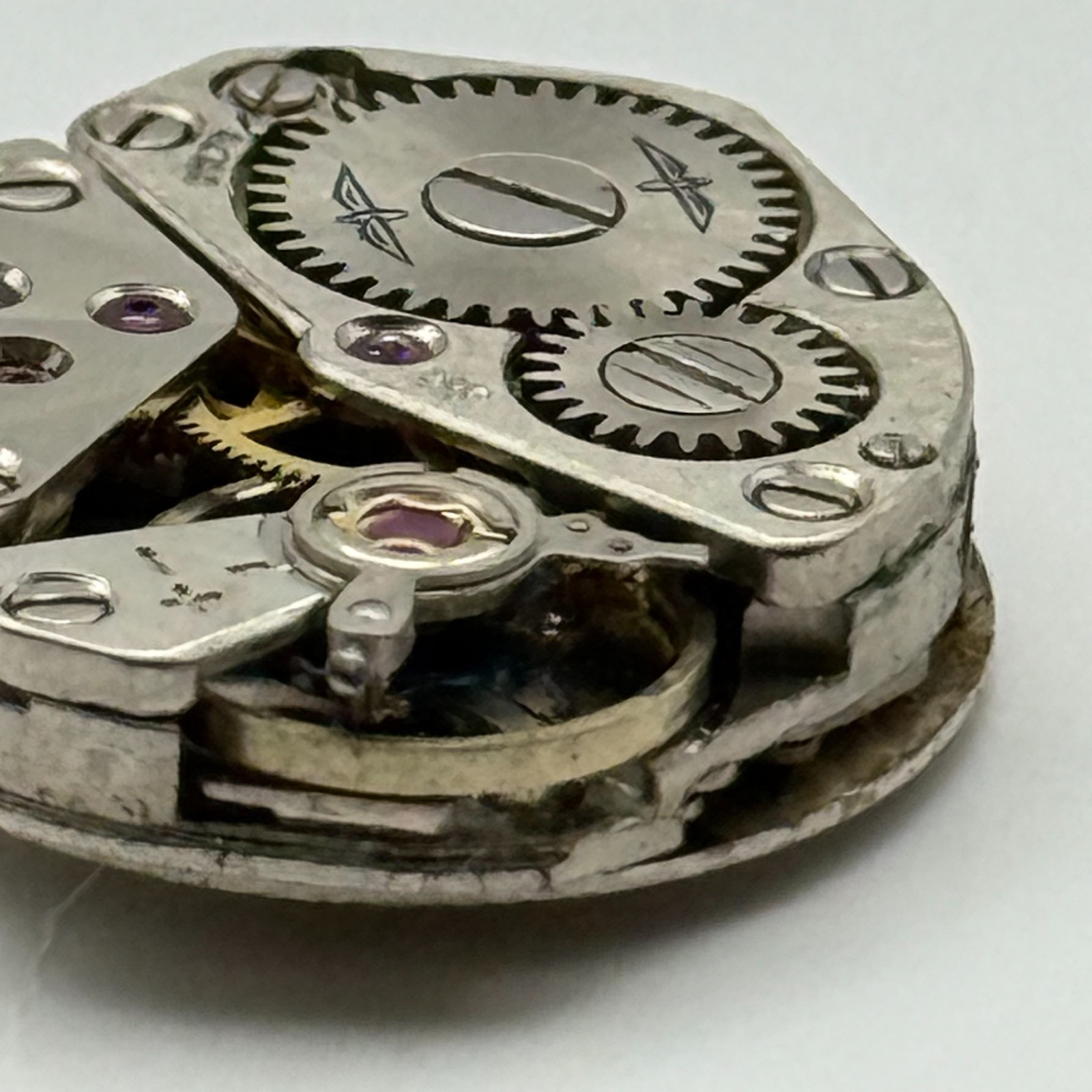 FHF 609 Watch Movement Rotary 17 Jewels Swiss Manual Wind Parts Repair 15.3mm