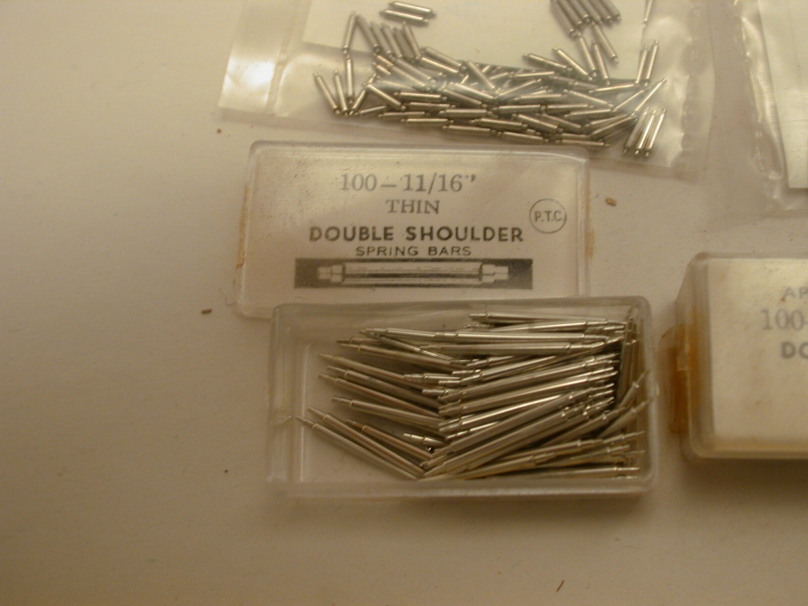 N.O.S. wrist watch spring bars – 37YY*