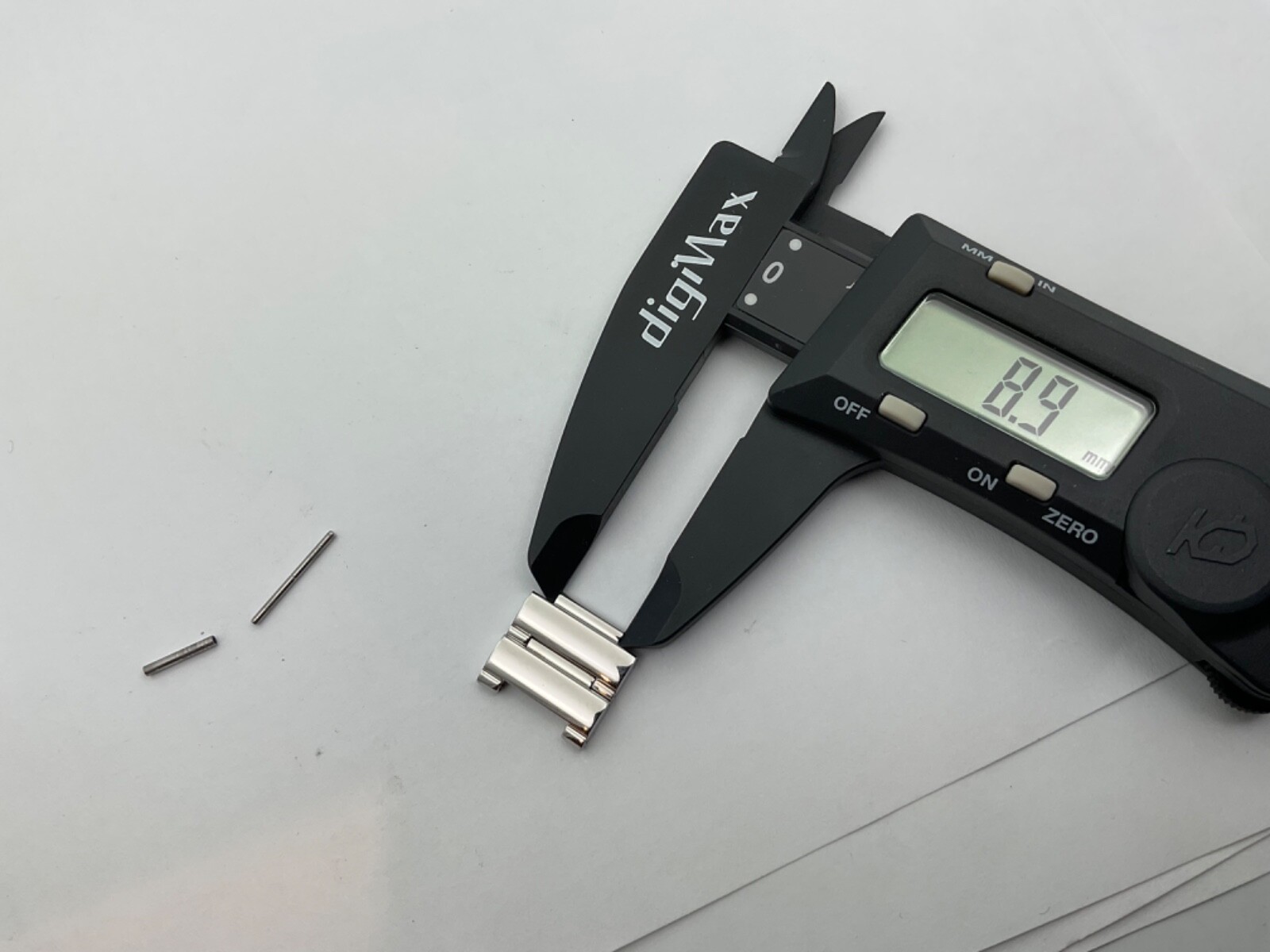 Movado Bold MB.01.3.20.6622 S/S 15mm 2 links 3600773 & others see descriptions