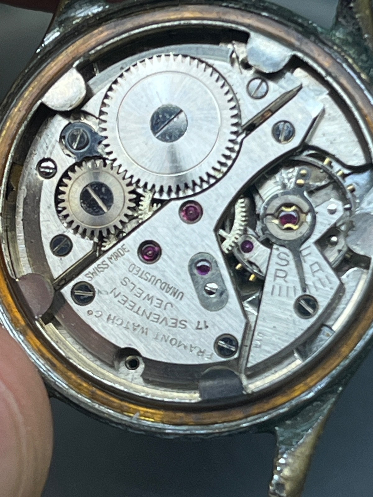 Framont FEF 380 Swiss Mechanical 17 Jewels Movement For Parts or Repair