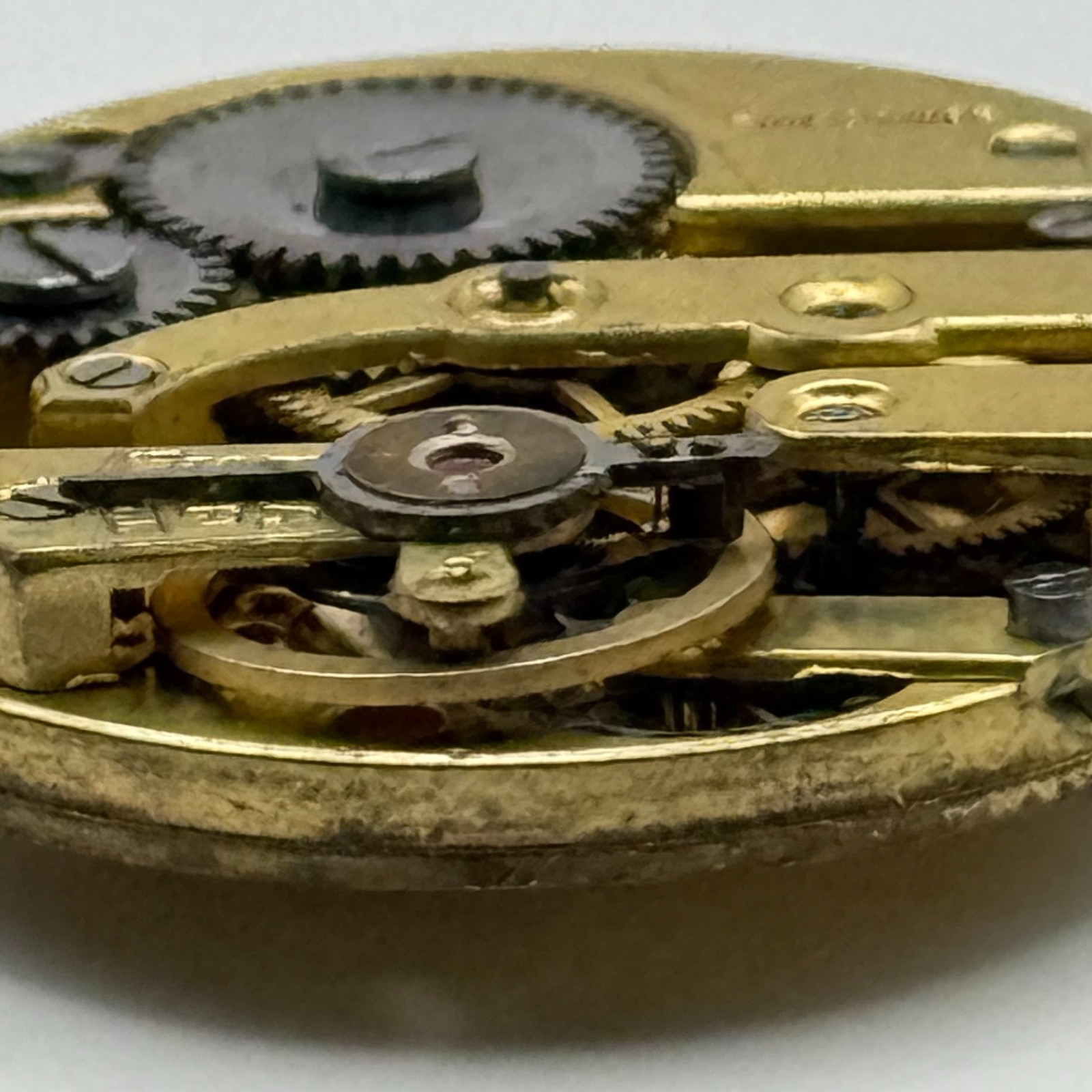 James Walker London Watch Movement Swiss Manual Wind Vintage Parts Repair 23.3mm