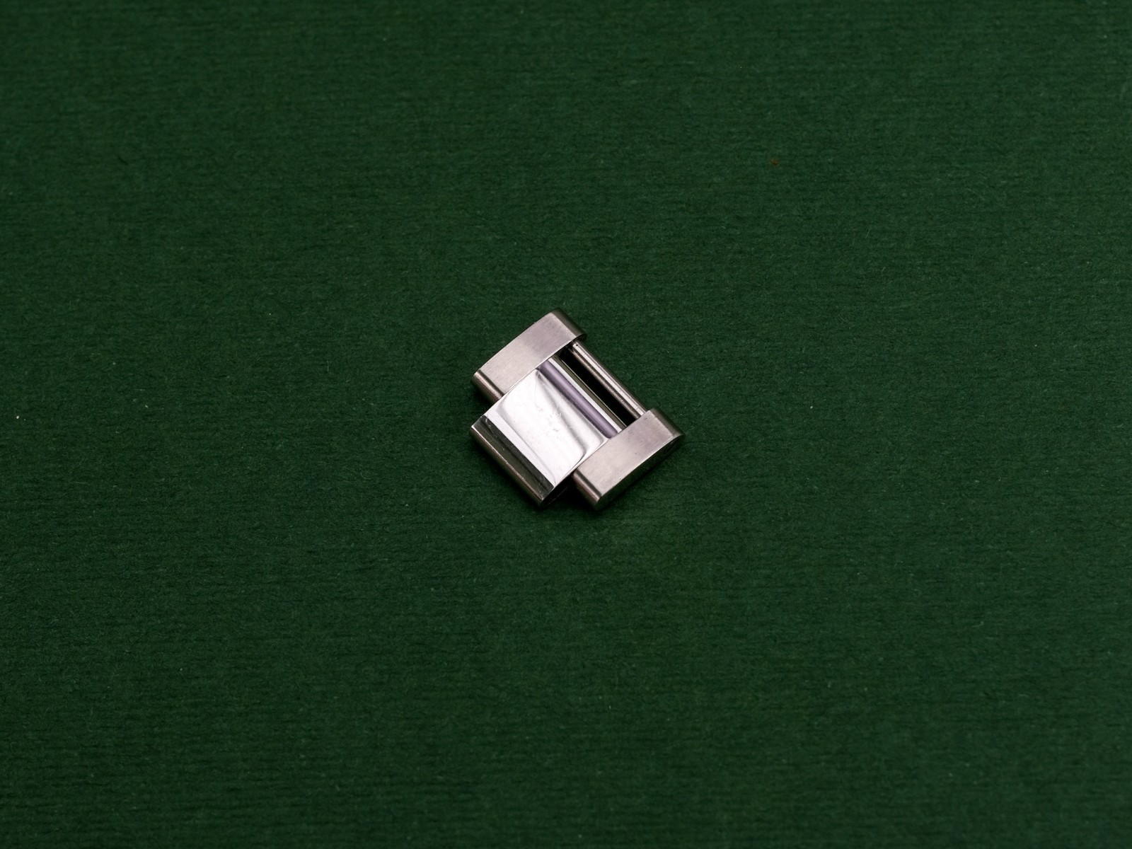 Authentic Rolex Oyster Bracelet Link 79200 15.5mm – Hollow – Center Polish