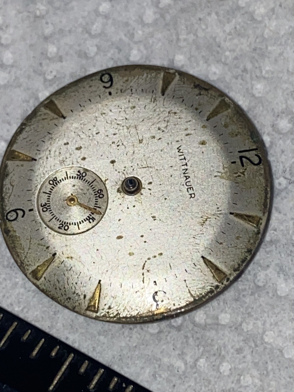 Vintage 17 jewel Wittnauer Revue 76/3G Gents watch movement (Parts Or repair)
