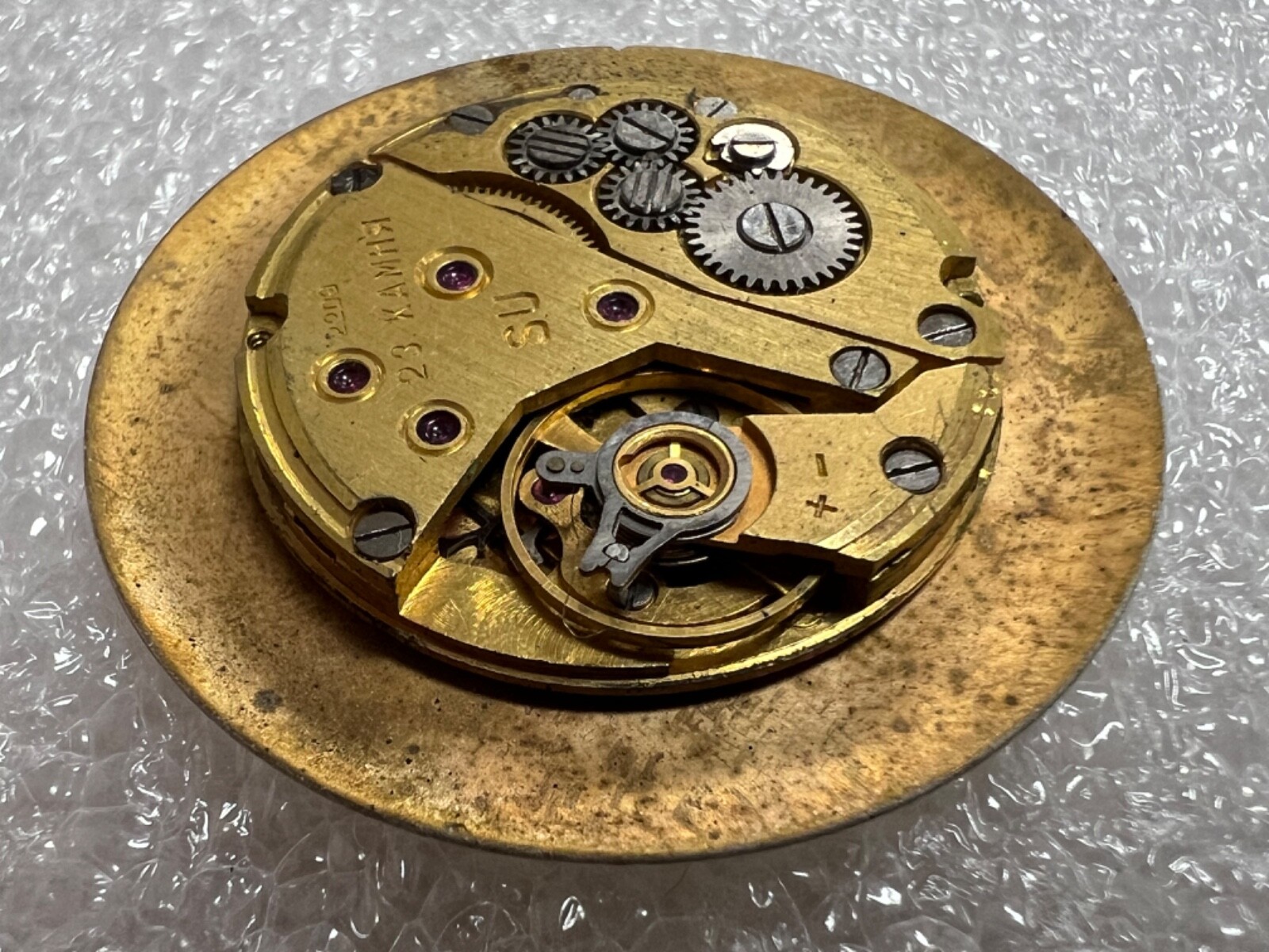 USSR LUCH movement 2209 caliber Gold Plated watch mechanism. FOR PARTS .