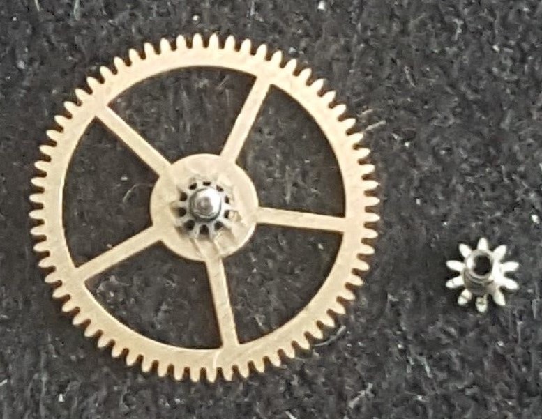 Omega Caliber 330 Part Number 1224 (Center Wheel with Canon Pinion)