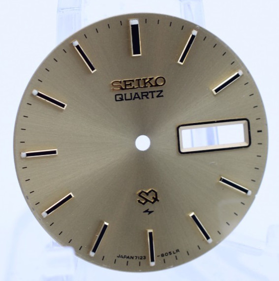 SEIKO SQ QUARTZ 7123-805LR NOS WRIST WATCH DIAL (KP)