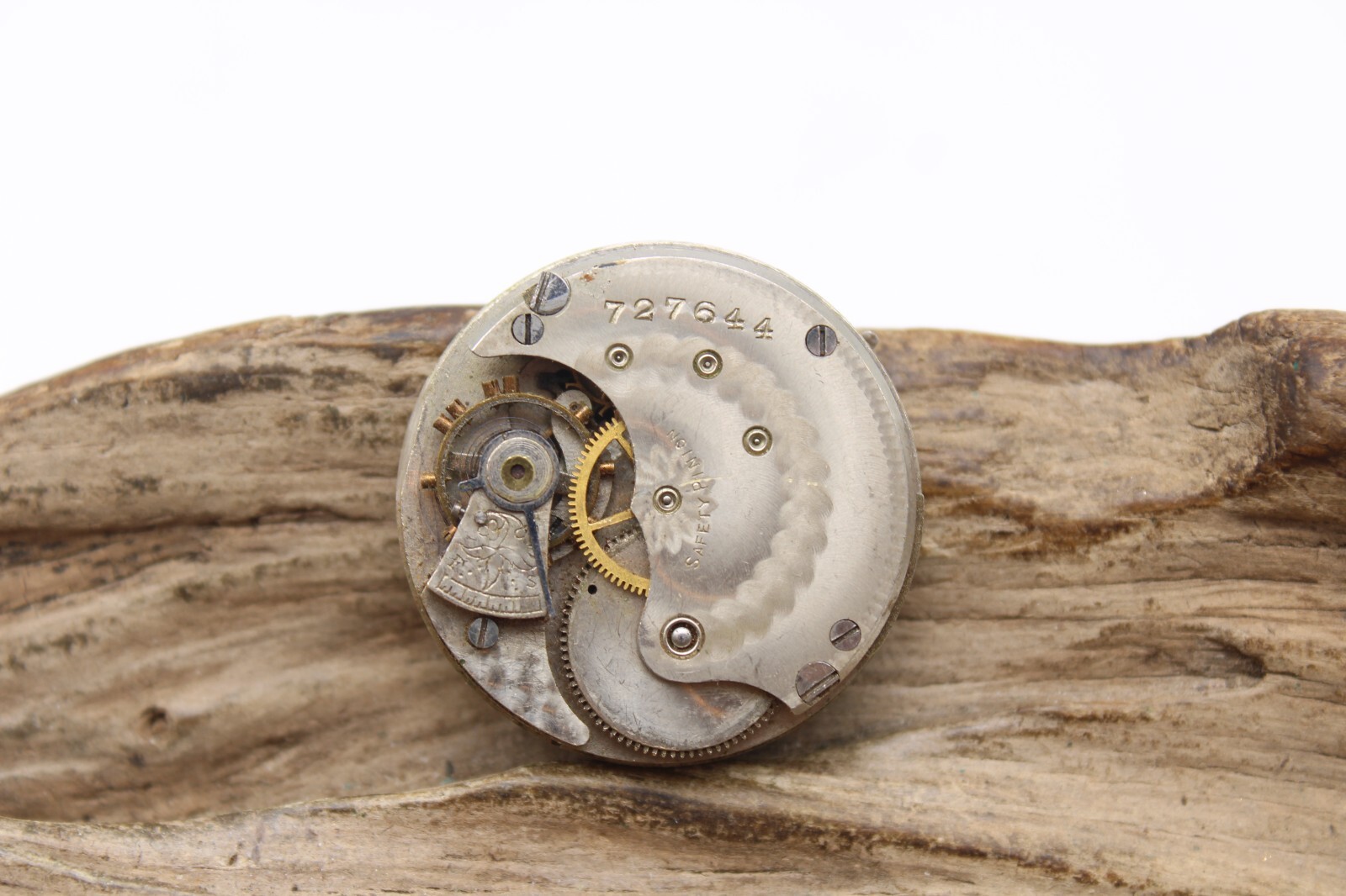 1899 TRENTON POCKET WATCH MOVEMENT 727644 GRADE 52 6s 7j FOR REPAIR (RN)