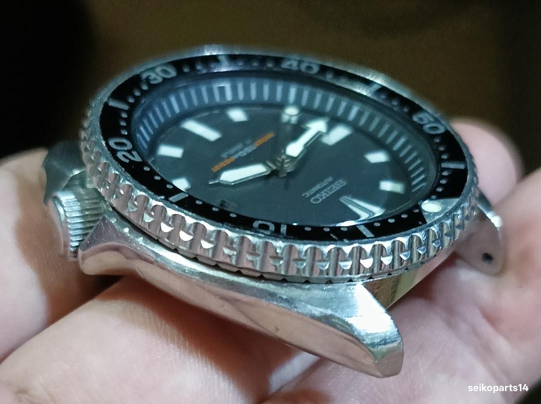 SEIKO 150m BLACK DIVER 7002-7001 YEAR 1996 FEB ALL ORIG HEAD -/+10 SPD ACCURACY