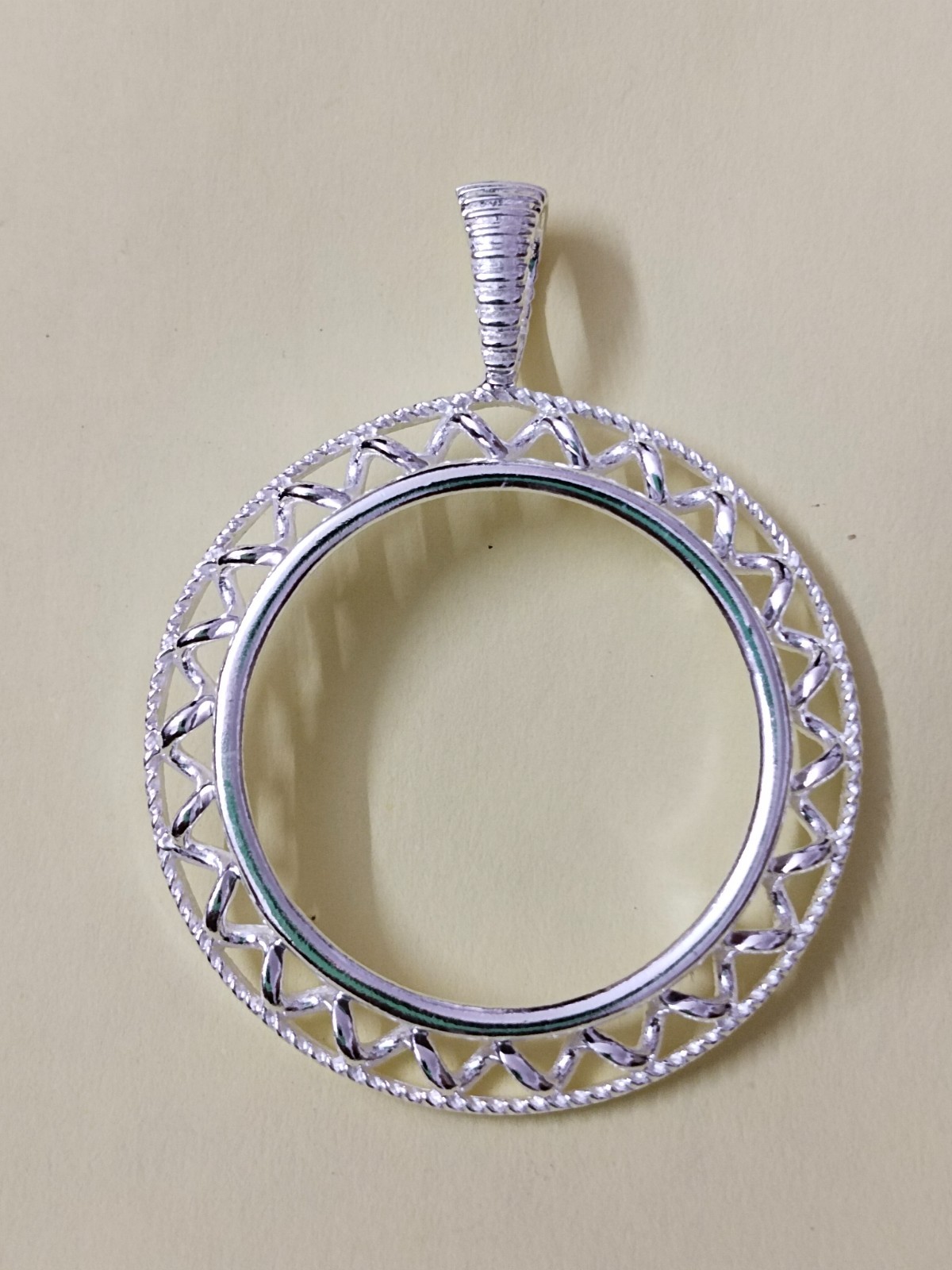 925 Sterling Silver Round Bezel Pendant Blank Bezel holder Coin Connector
