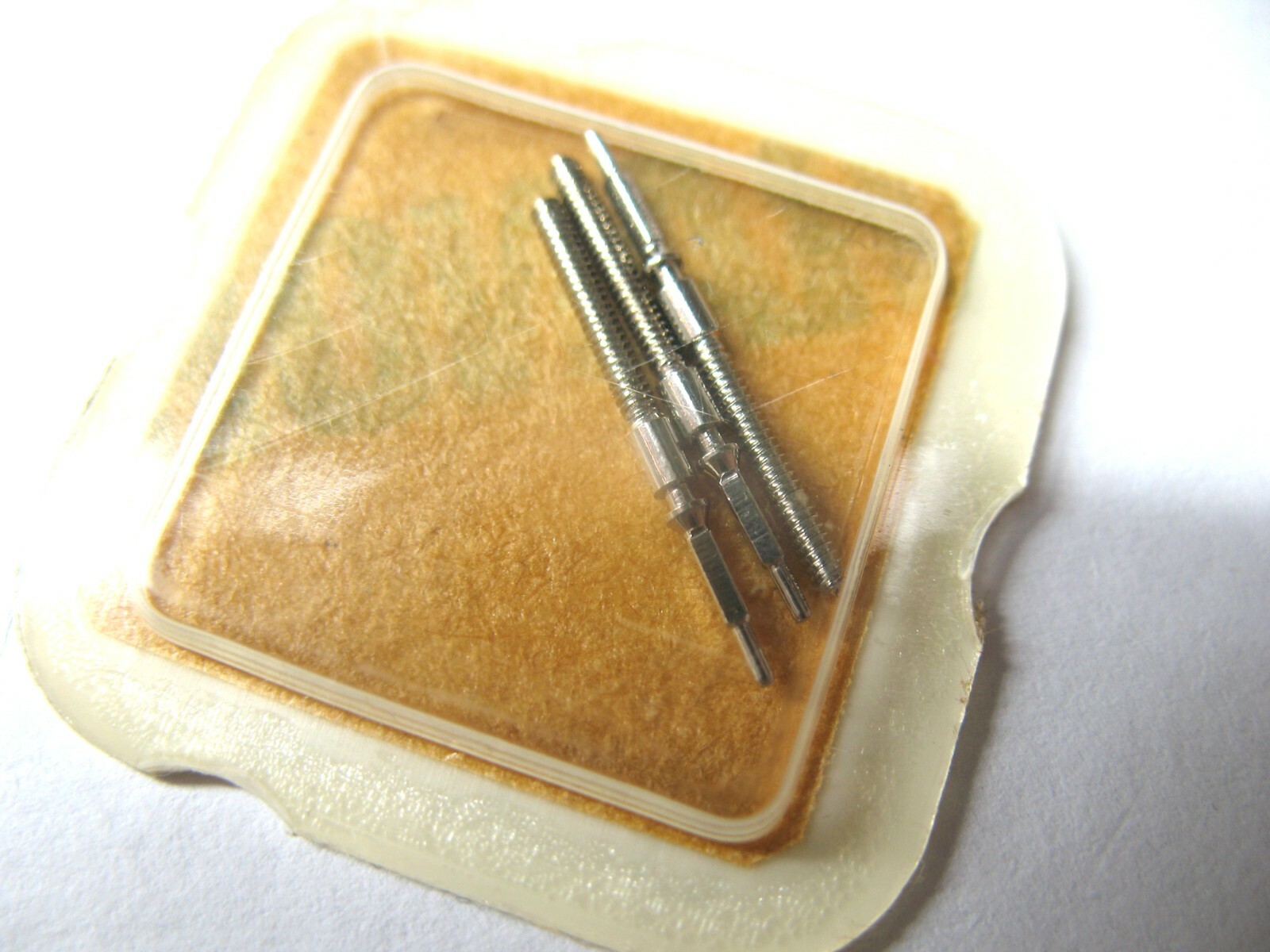 ESA ETA 9162,9164,9210 TUNNING FORK WINDING STEM PART 401 THREAD 1.00MM