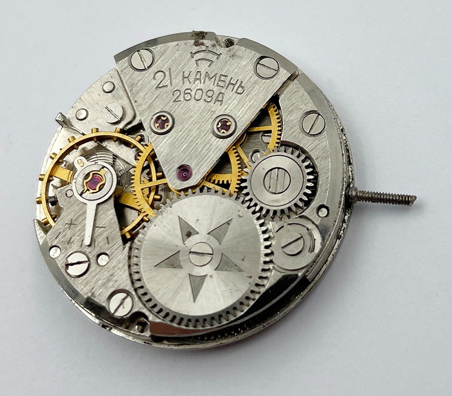 Raketa 2609A MOVEMENT FOR MEN’S WRISTWATCH 100% working B013