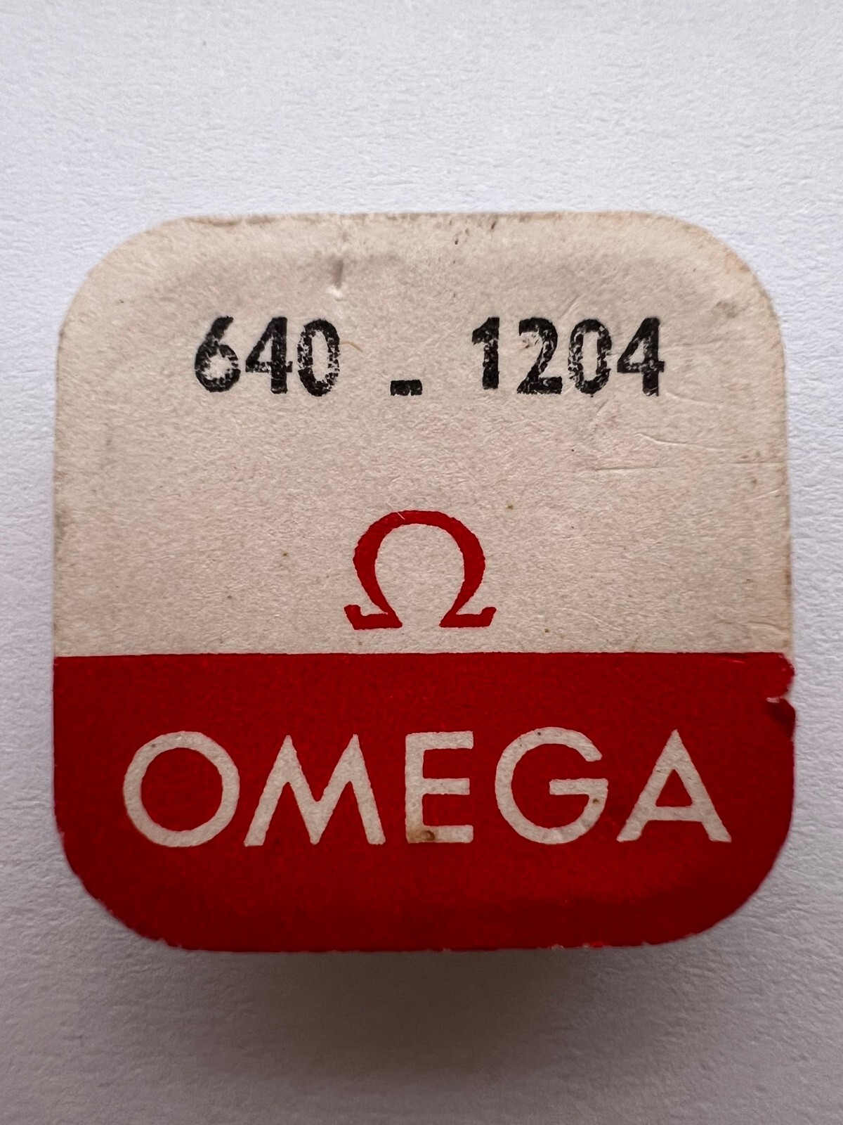Vintage Original Omega 640-1204, Barrel Arbor (New)