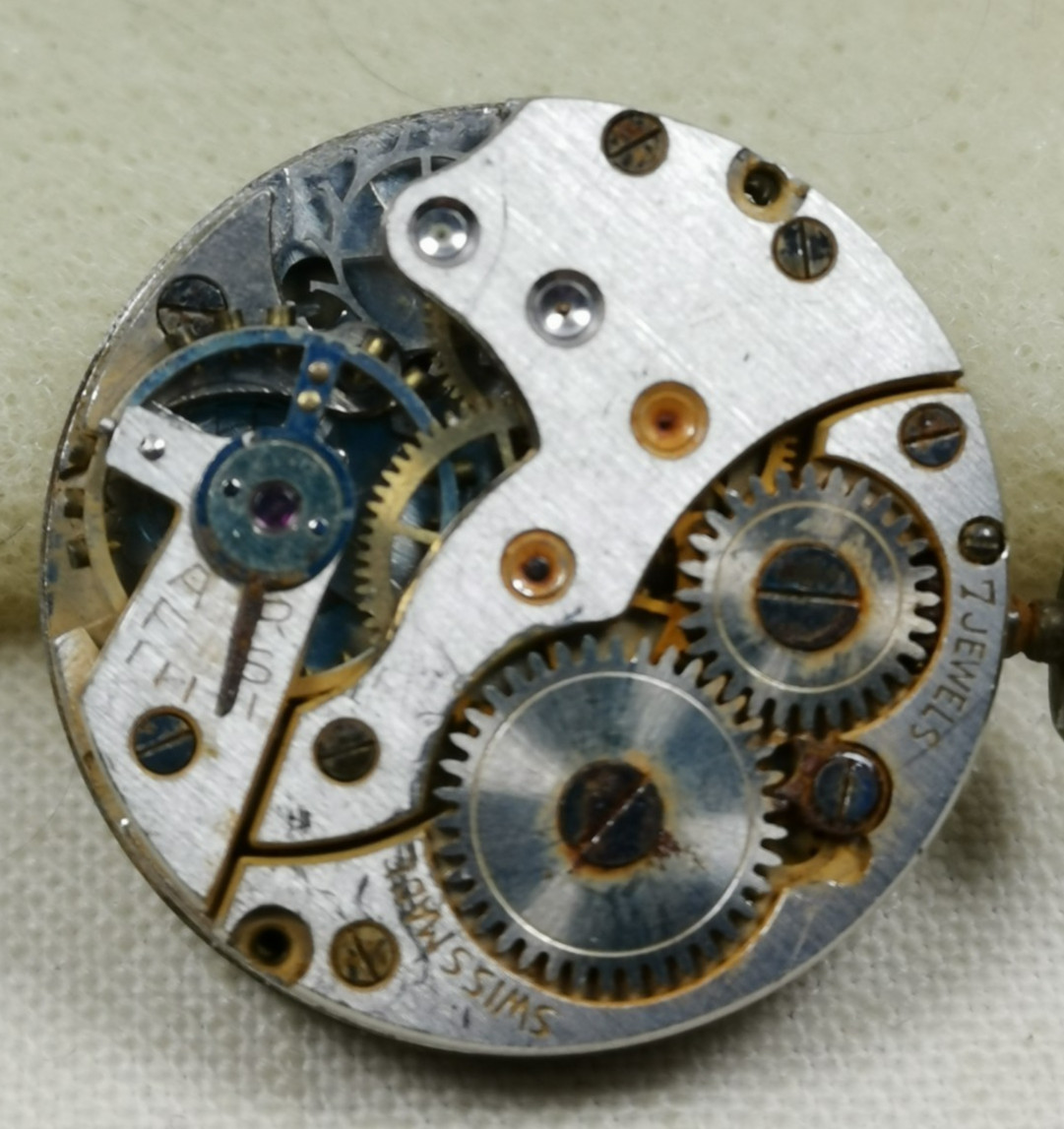 Lot 8 x Rotary Swiss Wristwatch Movements Repair/Parts