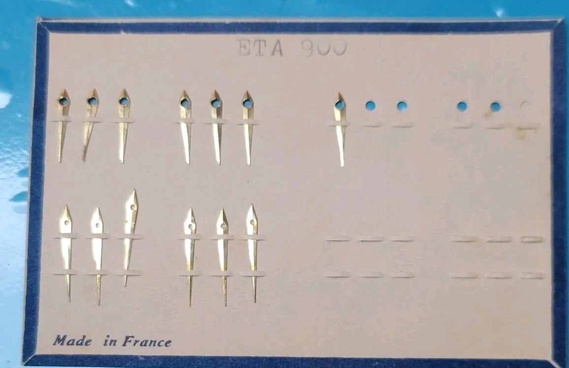 SB1-H1: Gold Watch Hands for ETA 900 – NOS French-Made – Hour & Minute Pair