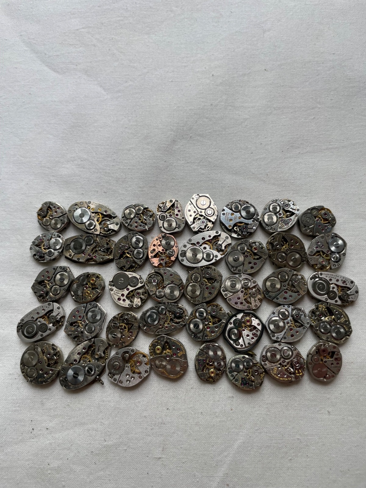 40 movement for USA ladies watches AS IS – Elgin Bulova Waltham Gruen etc.