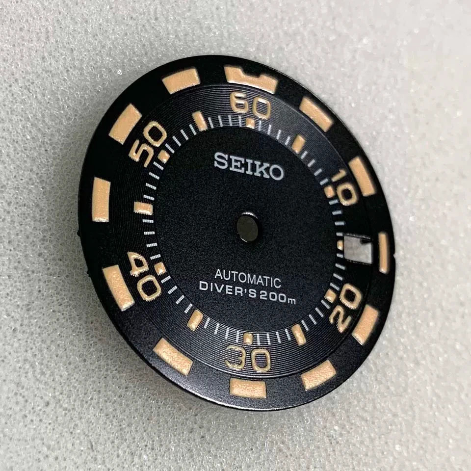28.5mm Vintage Black Watch Dial Orange Markers & Hands Fit NH35 Automatic Moveme