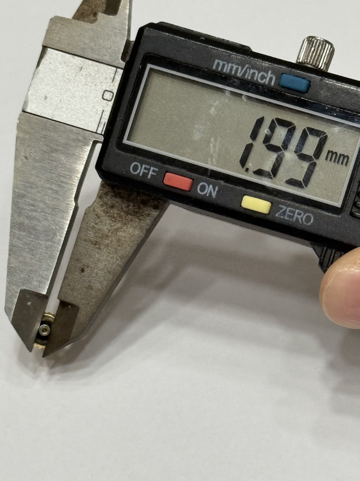 Mondia Crown 6.9mm Swiss Made Genuine !