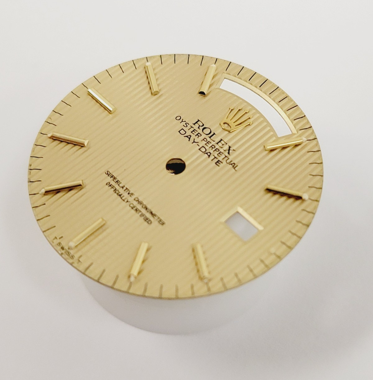 Genuine Factory Rolex Tapestry Champagne Dial 36mm Day-Date 18038 18236