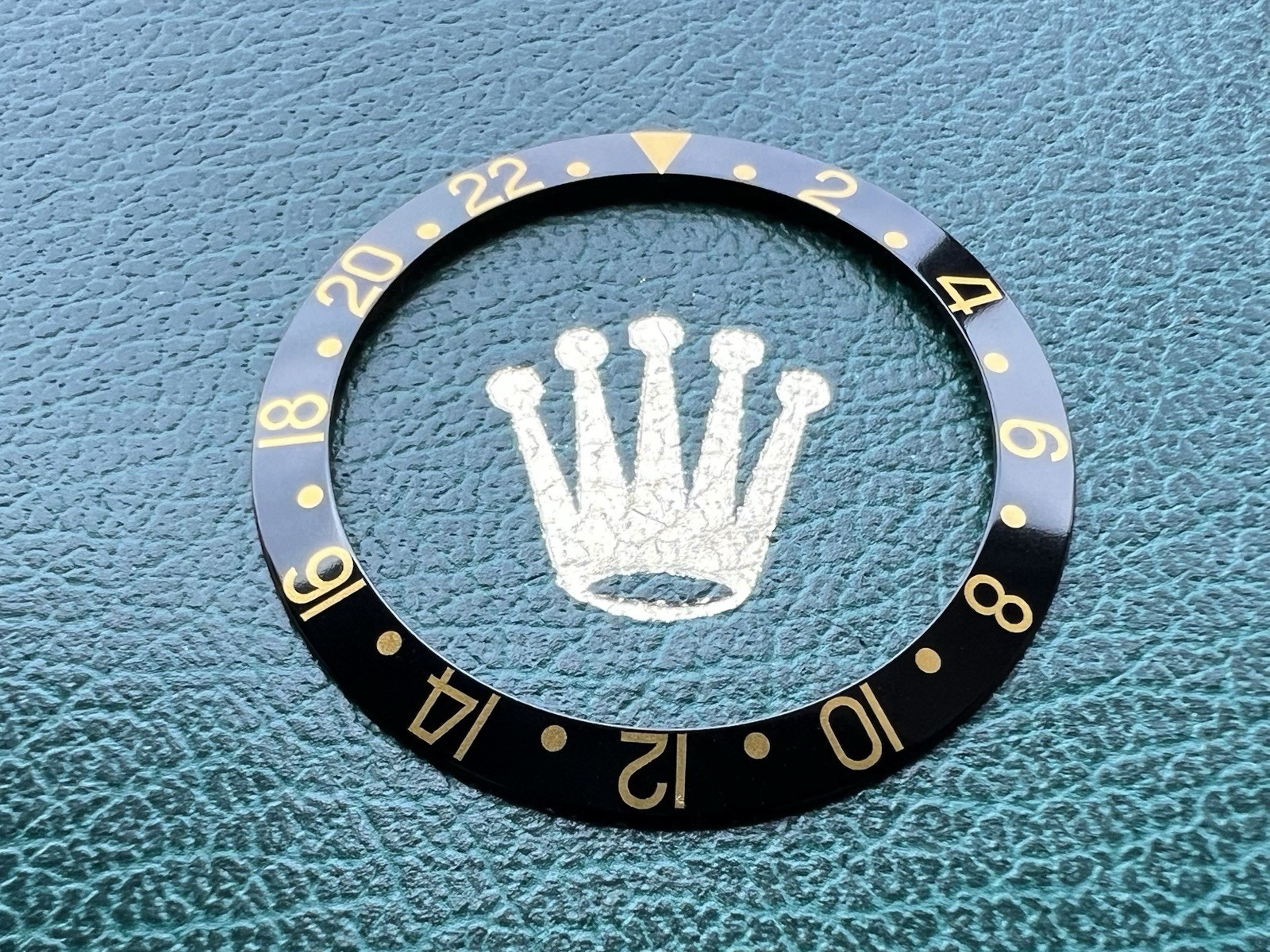Vintage ROLEX GMT-Master 1675, 16753, 16758 Black & Gold Thin Font “Big 4” #1419